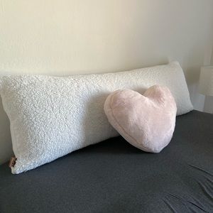 body pillow ugg